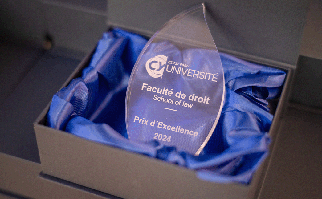 Photo du trophée du prix 2024